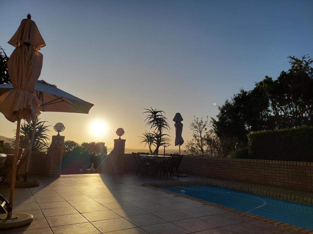 Amber Guest Lodge Knysna Exterior foto